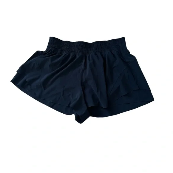 Lululemon Black Shake it Out Shorts - Picture 1 of 3